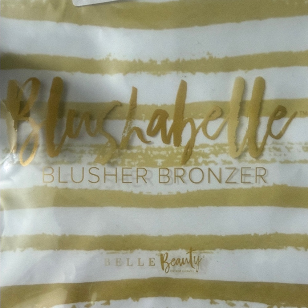 Belle Beauty Blushabelle Blusher Bronzer